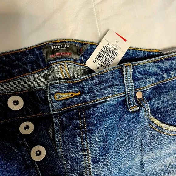 Torrid Jeans - Picture 2 of 8